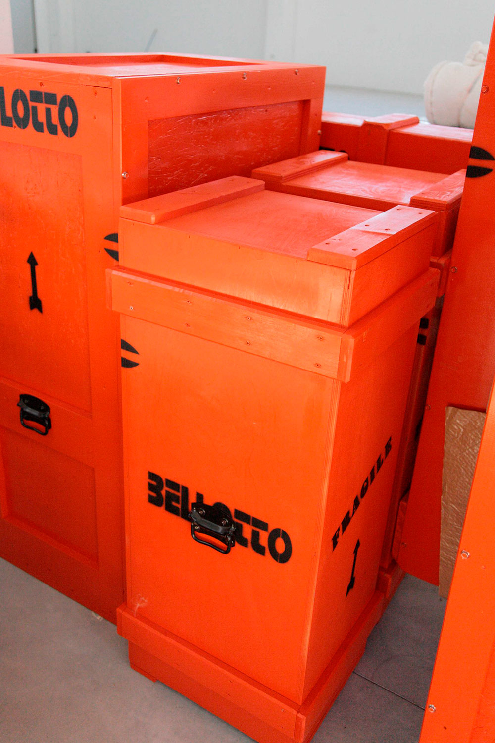 Contenitori in legno robusto per il trasporto sicuro di opere d’arte, servizio Bellotto Trasporti